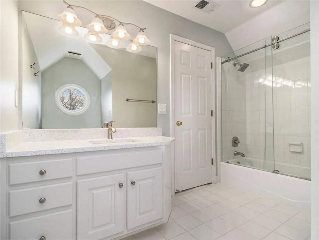 4910 Spruce Bluff Drive, Sandy Springs, Georgia 30350, 6 Bedrooms Bedrooms, ,6 BathroomsBathrooms,Residential,Sold,4910 Spruce Bluff Drive,7360923