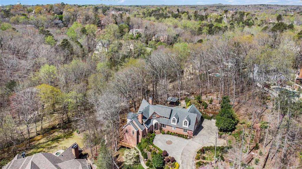 4910 Spruce Bluff Drive, Sandy Springs, Georgia 30350, 6 Bedrooms Bedrooms, ,6 BathroomsBathrooms,Residential,Sold,4910 Spruce Bluff Drive,7360923