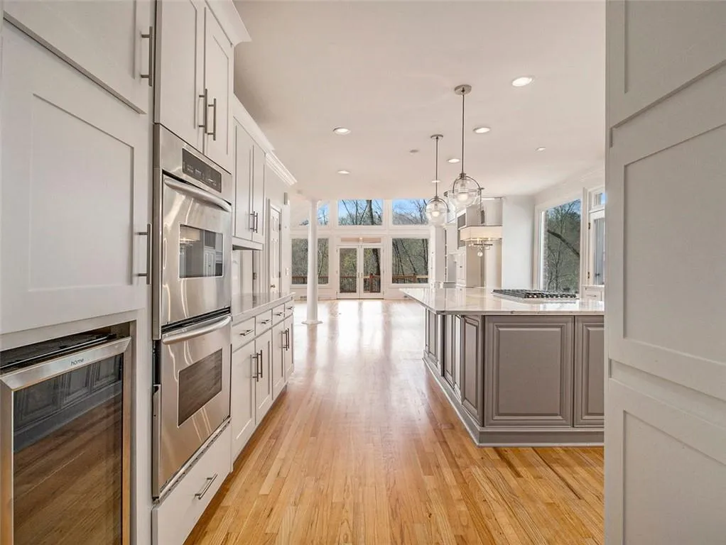 4910 Spruce Bluff Drive, Sandy Springs, Georgia 30350, 6 Bedrooms Bedrooms, ,6 BathroomsBathrooms,Residential,Sold,4910 Spruce Bluff Drive,7360923