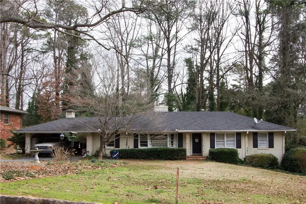 5915 Greenbrier Road, Atlanta, Georgia 30328, 5 Bedrooms Bedrooms, ,3 BathroomsBathrooms,Residential,Sold,5915 Greenbrier Road,5801159