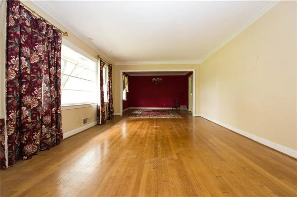 5915 Greenbrier Road, Atlanta, Georgia 30328, 5 Bedrooms Bedrooms, ,3 BathroomsBathrooms,Residential,Sold,5915 Greenbrier Road,5801159