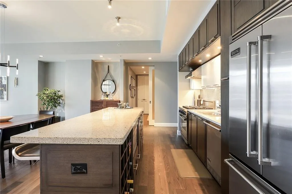 1820 Peachtree Street Nw Unit 402, Atlanta, Georgia 30309, 2 Bedrooms Bedrooms, ,3 BathroomsBathrooms,Residential,Sold,1820 Peachtree Street Nw Unit 402,5803114