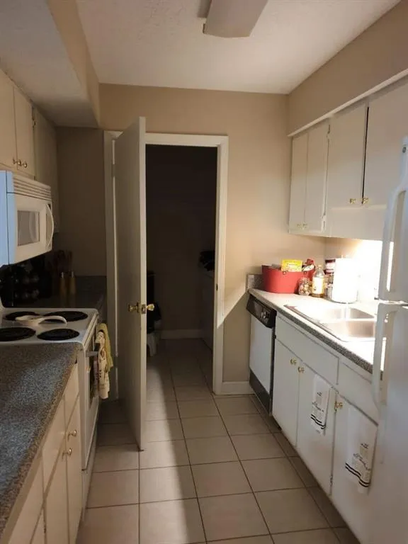 1110 Wingate Way, Sandy Springs, Georgia 30350, 1 Bedroom Bedrooms, ,1 BathroomBathrooms,Residential,Sold,1110 Wingate Way,7012629