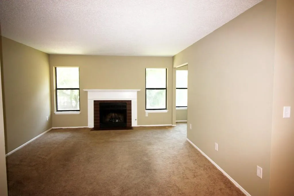 2305 Huntingdon Chase Unit 2305, Sandy Springs, Georgia 30350, 2 Bedrooms Bedrooms, ,2 BathroomsBathrooms,Residential,Sold,2305 Huntingdon Chase Unit 2305,5705190