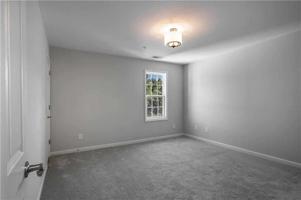 904 Natchez Trace Unit 4, Sandy Springs, Georgia 30350, 2 Bedrooms Bedrooms, ,2 BathroomsBathrooms,Residential,Sold,904 Natchez Trace Unit 4,7280605