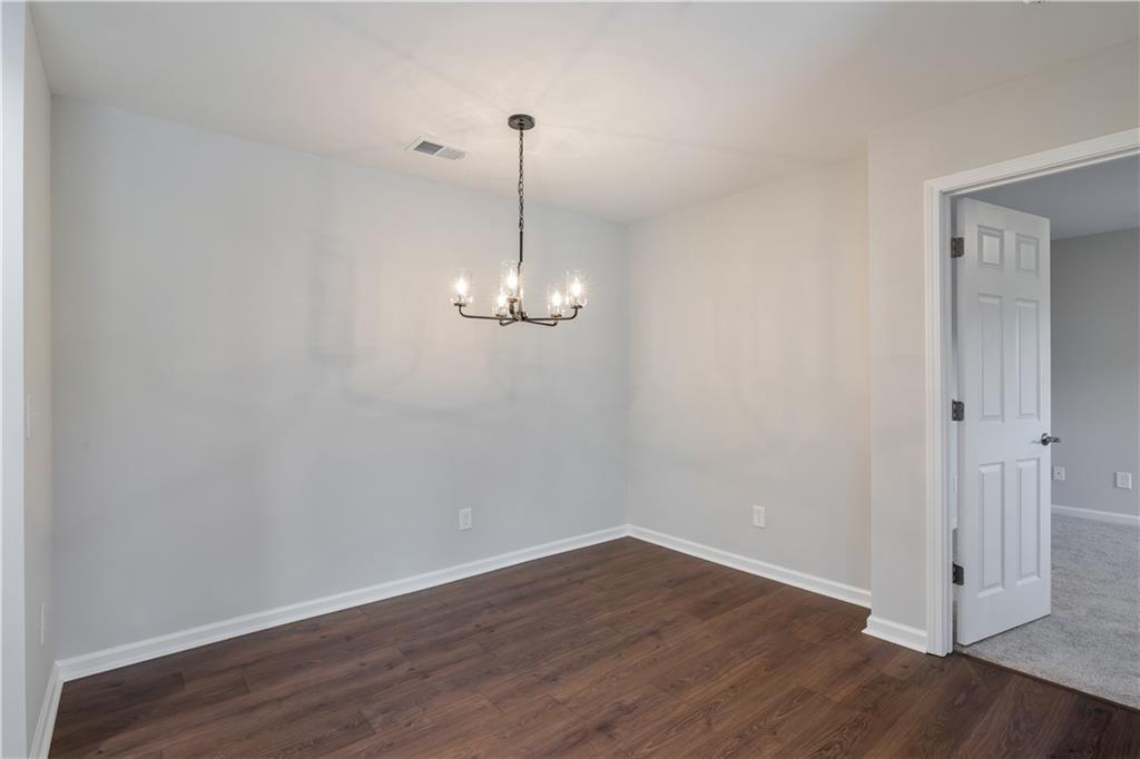 904 Natchez Trace Unit 4, Sandy Springs, Georgia 30350, 2 Bedrooms Bedrooms, ,2 BathroomsBathrooms,Residential,Sold,904 Natchez Trace Unit 4,7280605