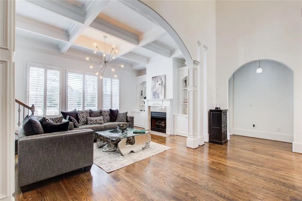 171 Johnson Ferry Road Nw, Atlanta, Georgia 30328, 6 Bedrooms Bedrooms, ,6 BathroomsBathrooms,Residential,Sold,171 Johnson Ferry Road Nw,7511892