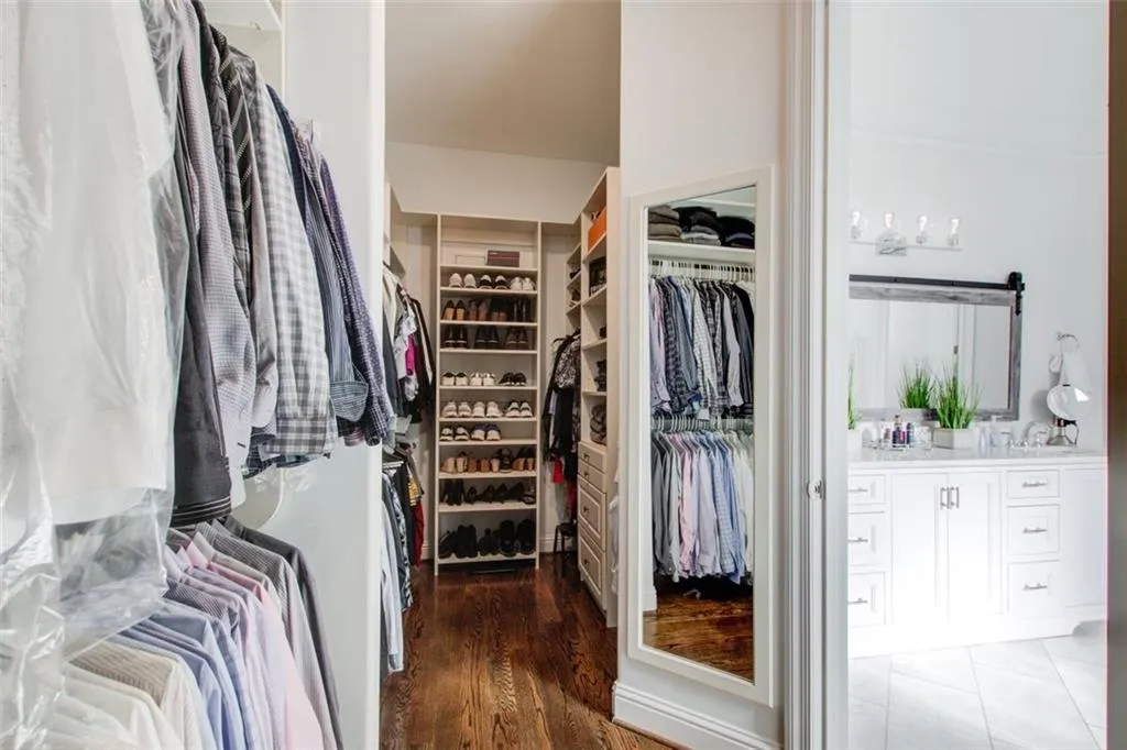 Custom walk-in closet