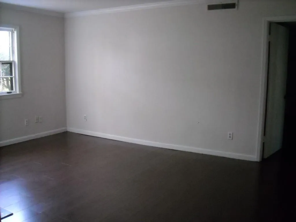 11 Chaumont Square Nw, Atlanta, Georgia 30327, 2 Bedrooms Bedrooms, ,2 BathroomsBathrooms,Residential,Sold,11 Chaumont Square Nw,5843902