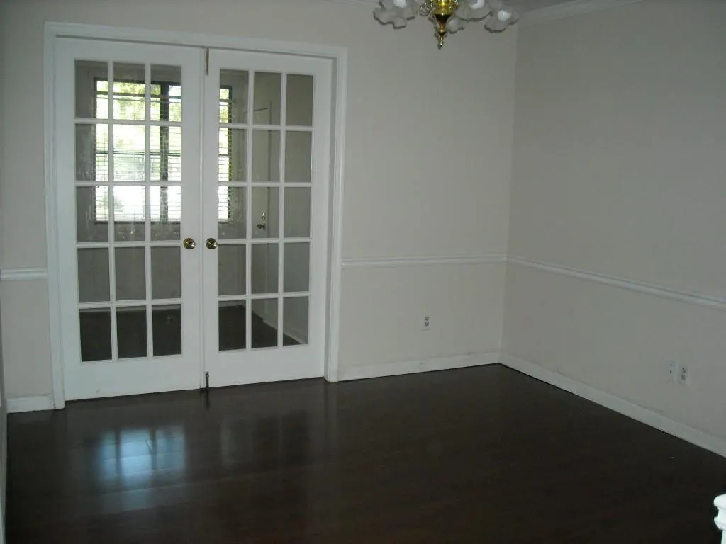 11 Chaumont Square Nw, Atlanta, Georgia 30327, 2 Bedrooms Bedrooms, ,2 BathroomsBathrooms,Residential,Sold,11 Chaumont Square Nw,5843902