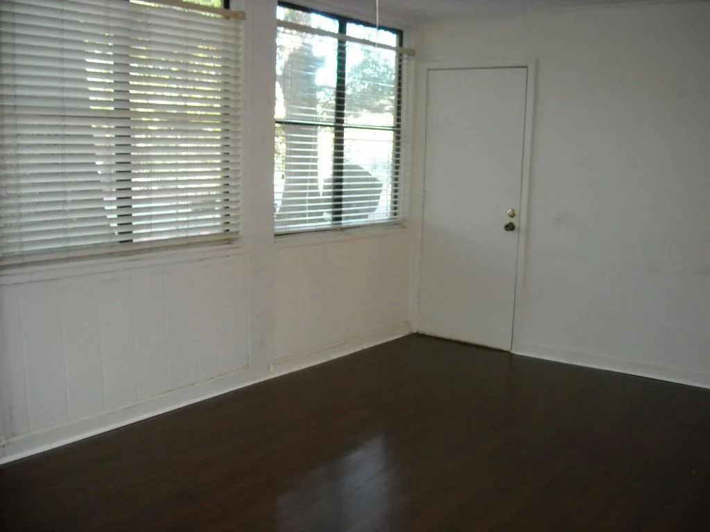 11 Chaumont Square Nw, Atlanta, Georgia 30327, 2 Bedrooms Bedrooms, ,2 BathroomsBathrooms,Residential,Sold,11 Chaumont Square Nw,5843902