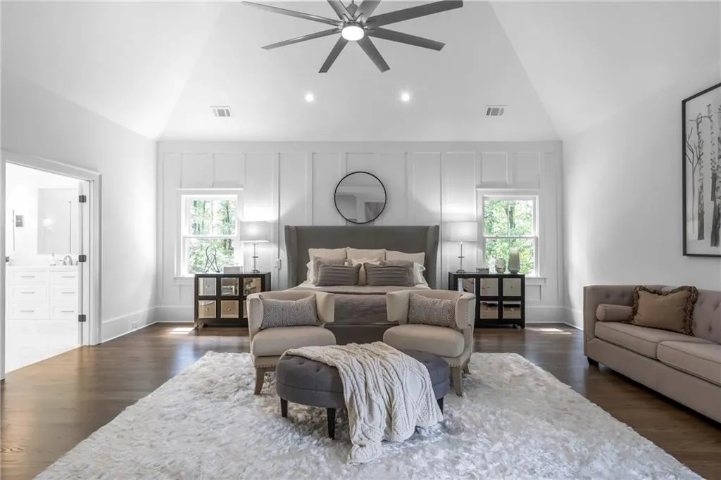 5720a Riverside Drive, Atlanta, Georgia 30327, 6 Bedrooms Bedrooms, ,6 BathroomsBathrooms,Residential,Sold,5720a Riverside Drive,6765725