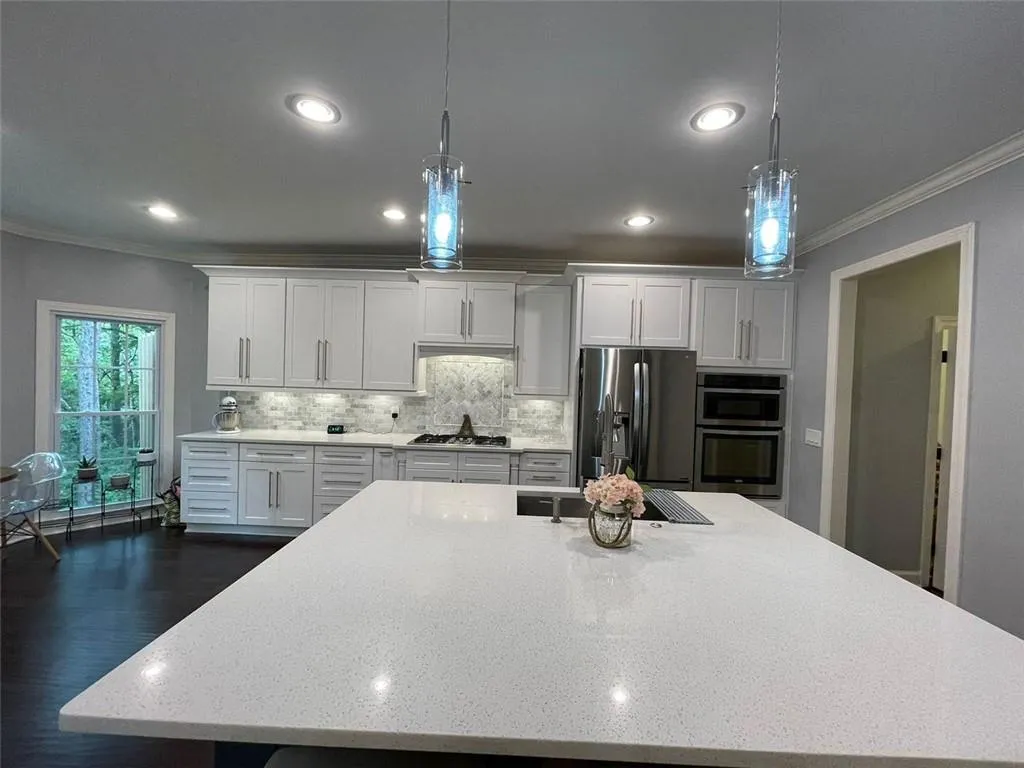 17 Forest Ridge Court, Atlanta, Georgia 30350, 3 Bedrooms Bedrooms, ,2 BathroomsBathrooms,Residential,Sold,17 Forest Ridge Court,6953623