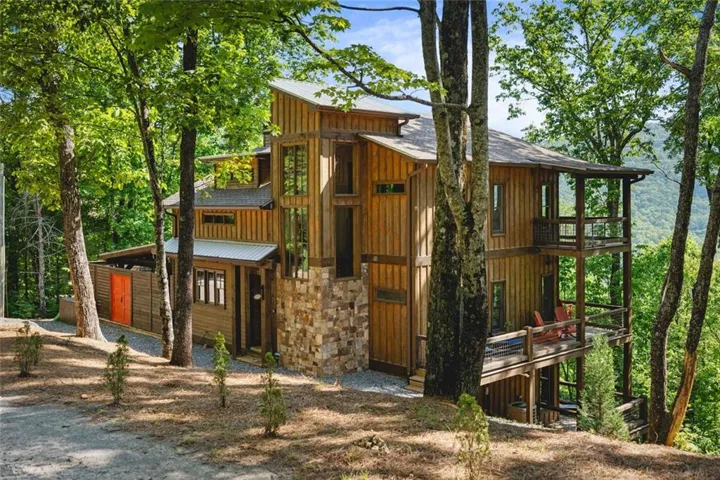 114 Amy Creek Circle, Ellijay, Georgia 30540