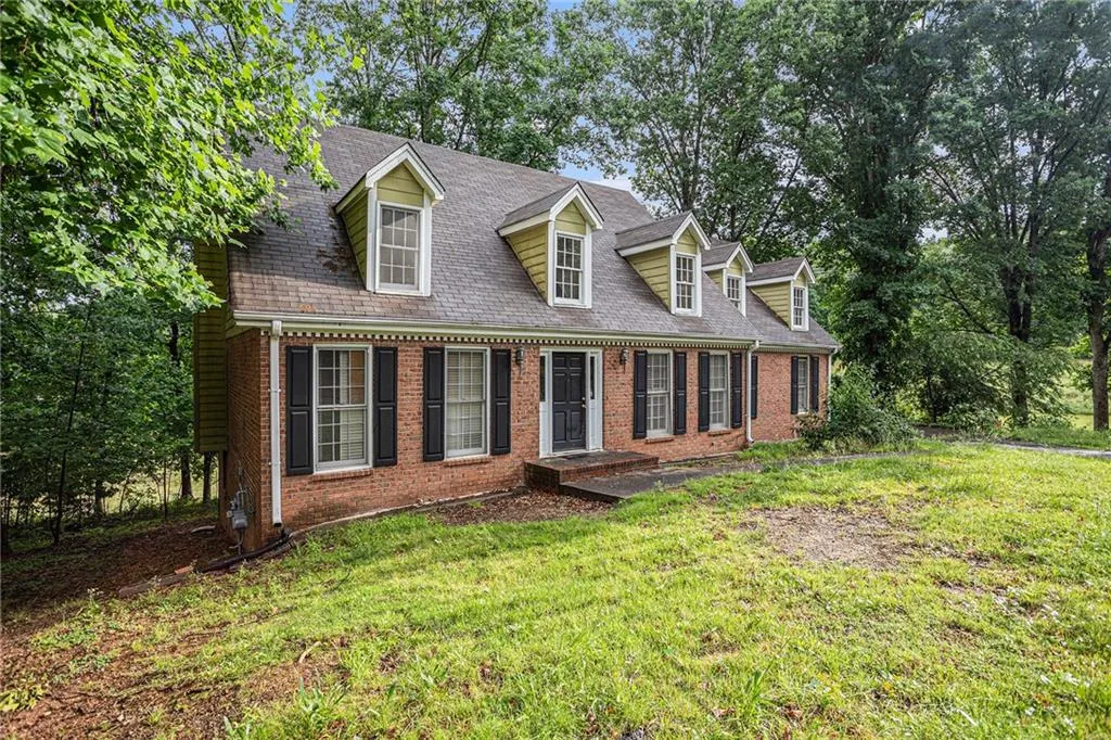 520 Spender Trace, Atlanta, Georgia 30350, 4 Bedrooms Bedrooms, ,2 BathroomsBathrooms,Residential,Sold,520 Spender Trace,7382462