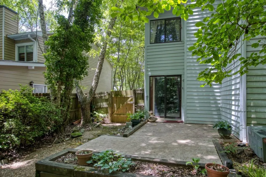 496 Granite Ridge Place, Sandy Springs, Georgia 30350, 2 Bedrooms Bedrooms, ,2 BathroomsBathrooms,Residential,Sold,496 Granite Ridge Place,7230651