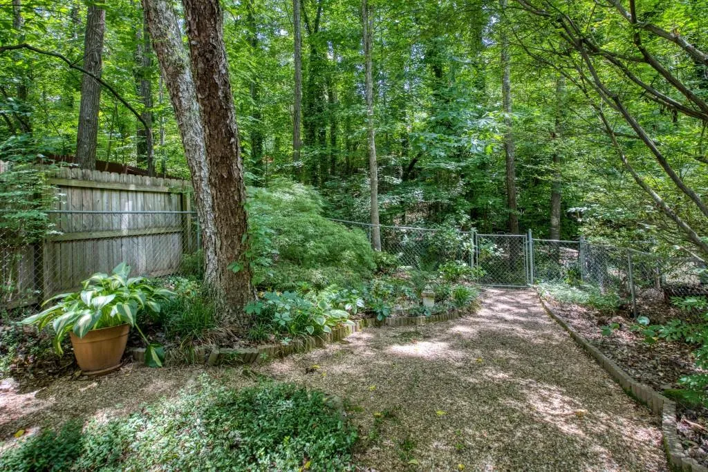 496 Granite Ridge Place, Sandy Springs, Georgia 30350, 2 Bedrooms Bedrooms, ,2 BathroomsBathrooms,Residential,Sold,496 Granite Ridge Place,7230651