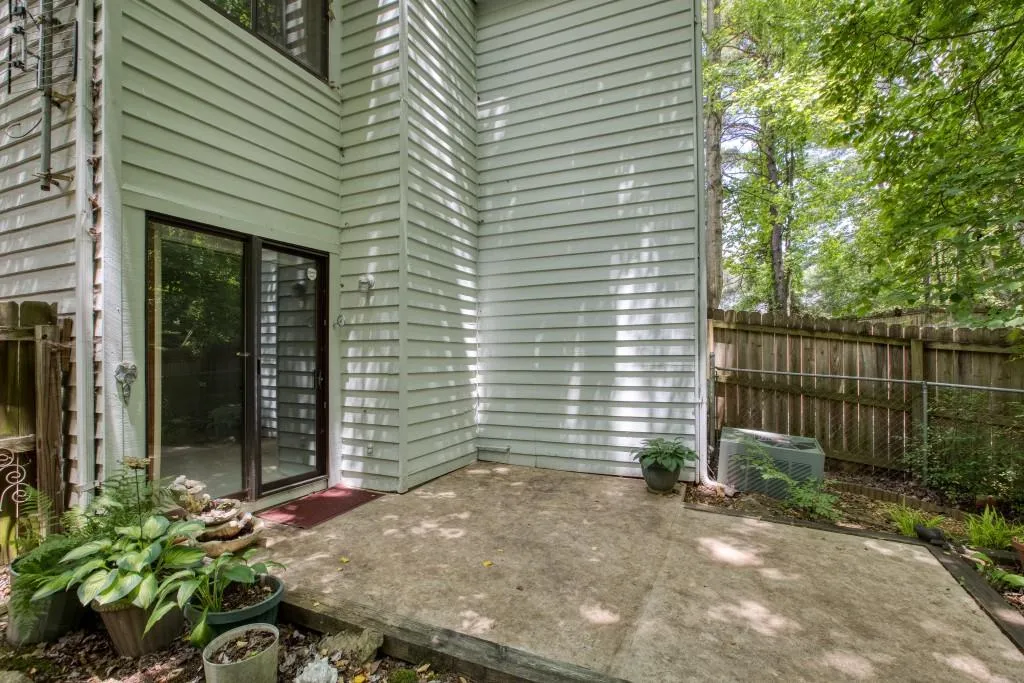 496 Granite Ridge Place, Sandy Springs, Georgia 30350, 2 Bedrooms Bedrooms, ,2 BathroomsBathrooms,Residential,Sold,496 Granite Ridge Place,7230651