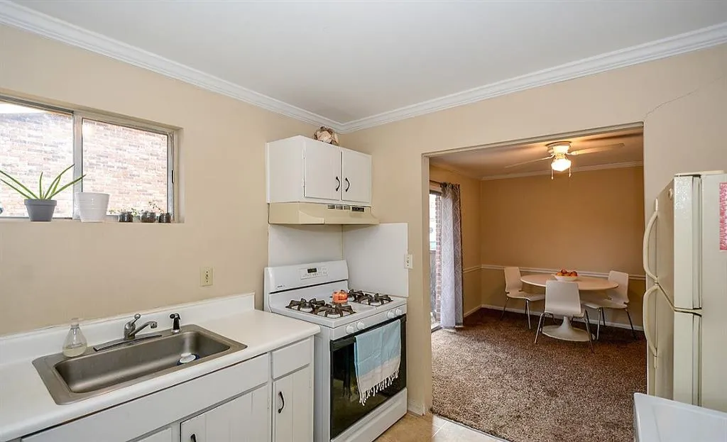 5548 Kingsport Drive, Sandy Springs, Georgia 30342, 3 Bedrooms Bedrooms, ,2 BathroomsBathrooms,Residential,Sold,5548 Kingsport Drive,5935664 5548 Kingsport Drive, Sandy Springs, Georgia 30342, 3 Bedrooms Bedrooms, ,2 BathroomsBathrooms,Residential,Sold,5548 Kingsport Drive,5935664