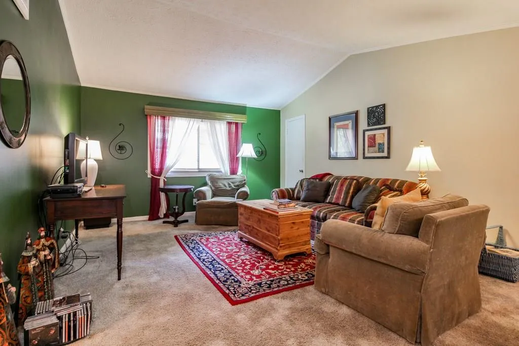 1822 N Rock Springs Road Unit 20, Atlanta, Georgia 30324, 2 Bedrooms Bedrooms, ,1 BathroomBathrooms,Residential,Sold,1822 N Rock Springs Road Unit 20,6006748