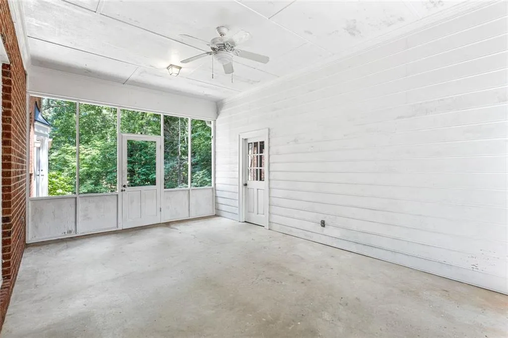 635 Bittersweet Trail, Sandy Springs, Georgia 30350, 4 Bedrooms Bedrooms, ,3 BathroomsBathrooms,Residential,Sold,635 Bittersweet Trail,6931484
