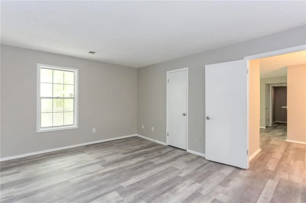 1402 Vicksburg Place, Sandy Springs, Georgia 30350, 2 Bedrooms Bedrooms, ,2 BathroomsBathrooms,Residential,Sold,1402 Vicksburg Place,6714193