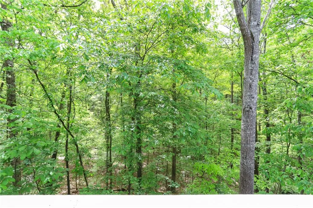 1402 Vicksburg Place, Sandy Springs, Georgia 30350, 2 Bedrooms Bedrooms, ,2 BathroomsBathrooms,Residential,Sold,1402 Vicksburg Place,6714193