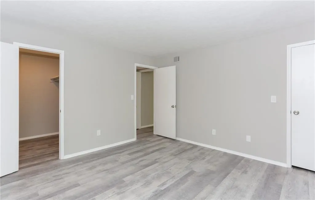 1402 Vicksburg Place, Sandy Springs, Georgia 30350, 2 Bedrooms Bedrooms, ,2 BathroomsBathrooms,Residential,Sold,1402 Vicksburg Place,6714193