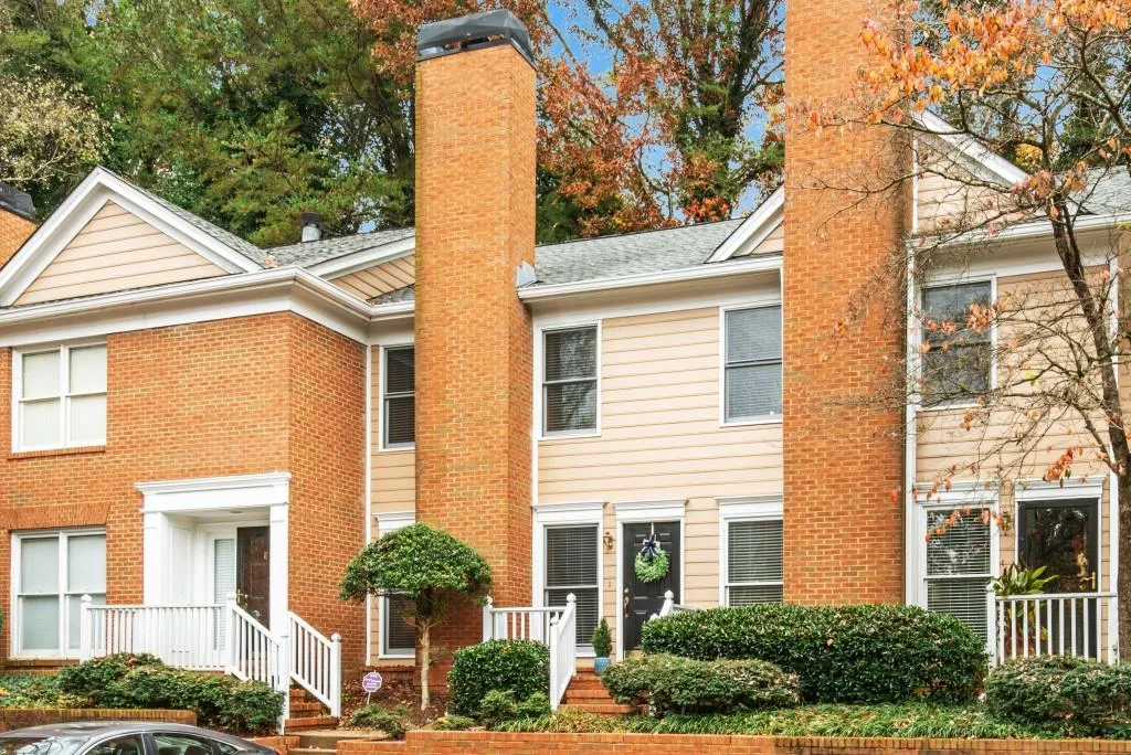 7500 Roswell Road Unit 84, Sandy Springs, Georgia 30350, 2 Bedrooms Bedrooms, ,2 BathroomsBathrooms,Residential,Sold,7500 Roswell Road Unit 84,6807842