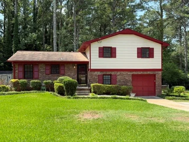 2511 Monitor Ct, Decatur GA 30034.