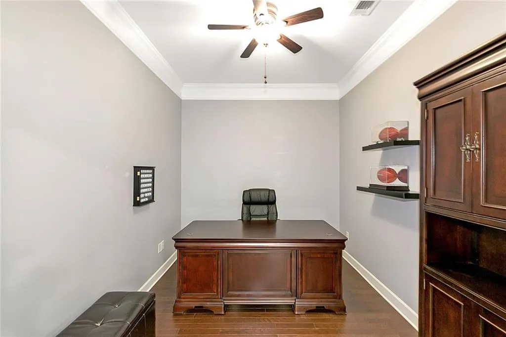 153 Barkley Lane, Sandy Springs, Georgia 30328, 3 Bedrooms Bedrooms, ,2 BathroomsBathrooms,Residential,Sold,153 Barkley Lane,6791838