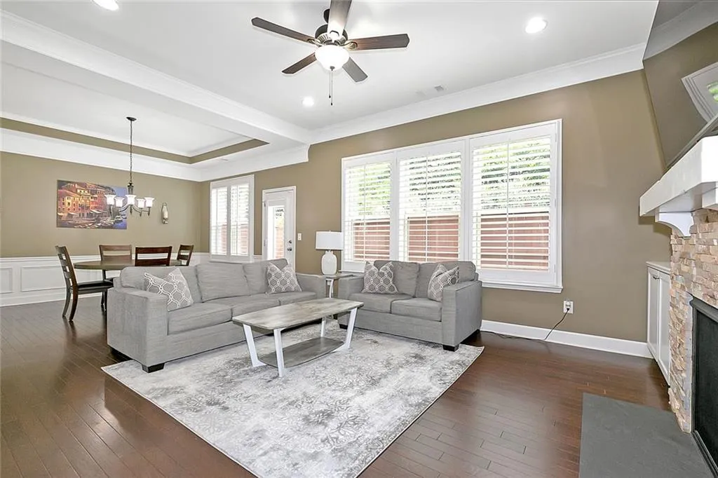 153 Barkley Lane, Sandy Springs, Georgia 30328, 3 Bedrooms Bedrooms, ,2 BathroomsBathrooms,Residential,Sold,153 Barkley Lane,6791838