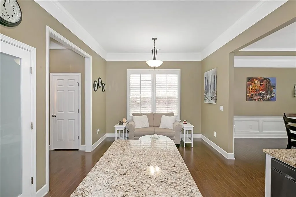 153 Barkley Lane, Sandy Springs, Georgia 30328, 3 Bedrooms Bedrooms, ,2 BathroomsBathrooms,Residential,Sold,153 Barkley Lane,6791838