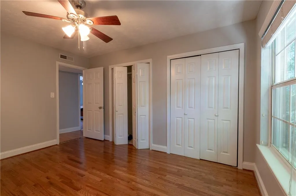 6980 Roswell Road Unit H1, Atlanta, Georgia 30328, 3 Bedrooms Bedrooms, ,2 BathroomsBathrooms,Residential,Sold,6980 Roswell Road Unit H1,6693280