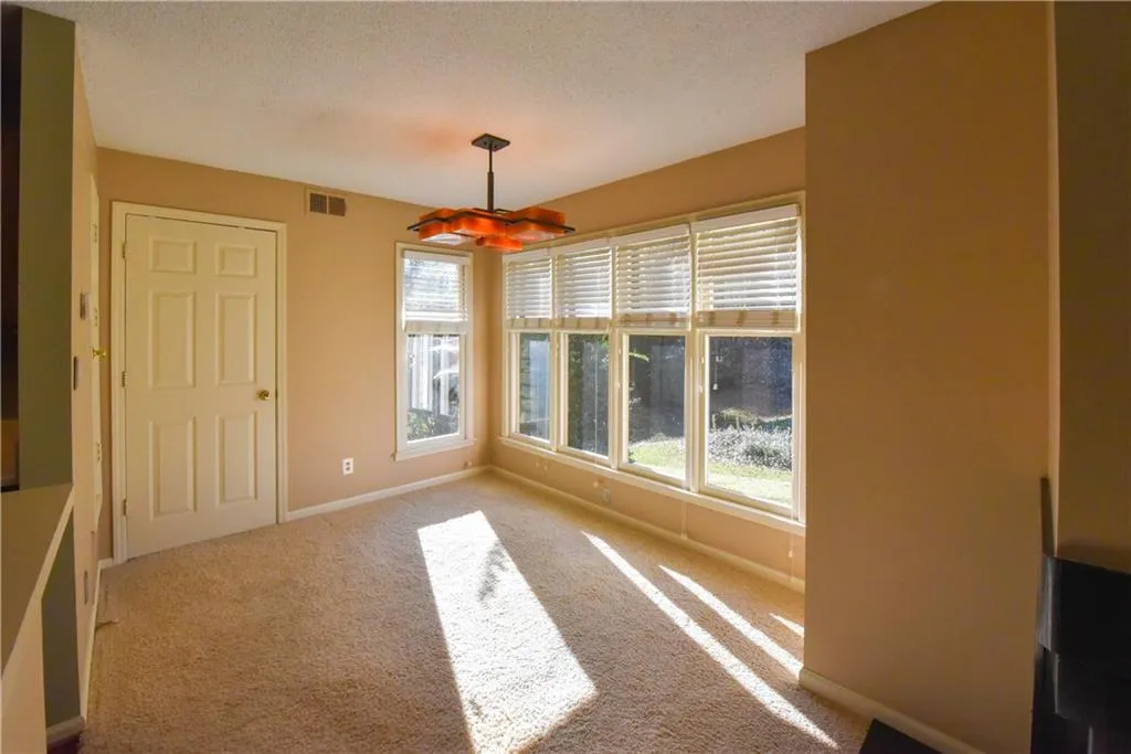 1105 Garden Court, Sandy Springs, Georgia 30328, 2 Bedrooms Bedrooms, ,2 BathroomsBathrooms,Residential,Sold,1105 Garden Court,6812539