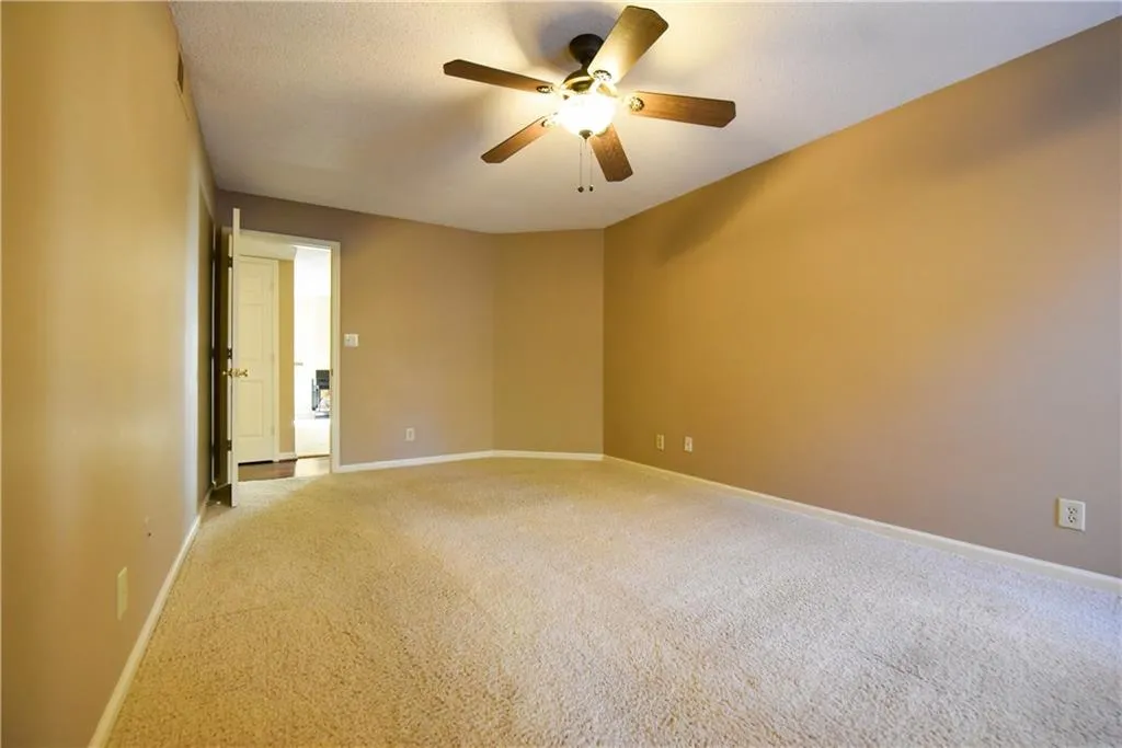 1105 Garden Court, Sandy Springs, Georgia 30328, 2 Bedrooms Bedrooms, ,2 BathroomsBathrooms,Residential,Sold,1105 Garden Court,6812539