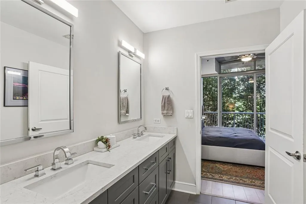 950 W Peachtree Street Nw Unit 803, Atlanta, Georgia 30309, 2 Bedrooms Bedrooms, ,2 BathroomsBathrooms,Residential,For Sale,950 W Peachtree Street Nw Unit 803,7666439