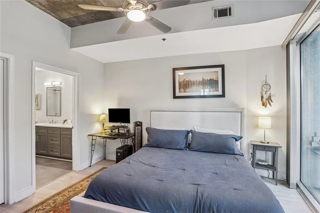 950 W Peachtree Street Nw Unit 803, Atlanta, Georgia 30309, 2 Bedrooms Bedrooms, ,2 BathroomsBathrooms,Residential,For Sale,950 W Peachtree Street Nw Unit 803,7666439