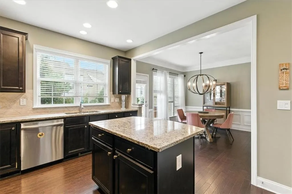 5045 Ridgemont Walk Se Unit 28, Atlanta, Georgia 30339, 4 Bedrooms Bedrooms, ,3 BathroomsBathrooms,Residential,For Sale,5045 Ridgemont Walk Se Unit 28,7626193
