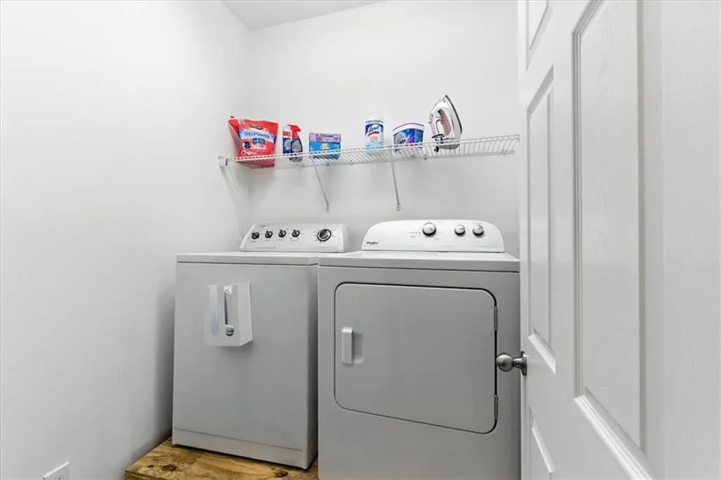 5045 Ridgemont Walk Se Unit 28, Atlanta, Georgia 30339, 4 Bedrooms Bedrooms, ,3 BathroomsBathrooms,Residential,For Sale,5045 Ridgemont Walk Se Unit 28,7626193