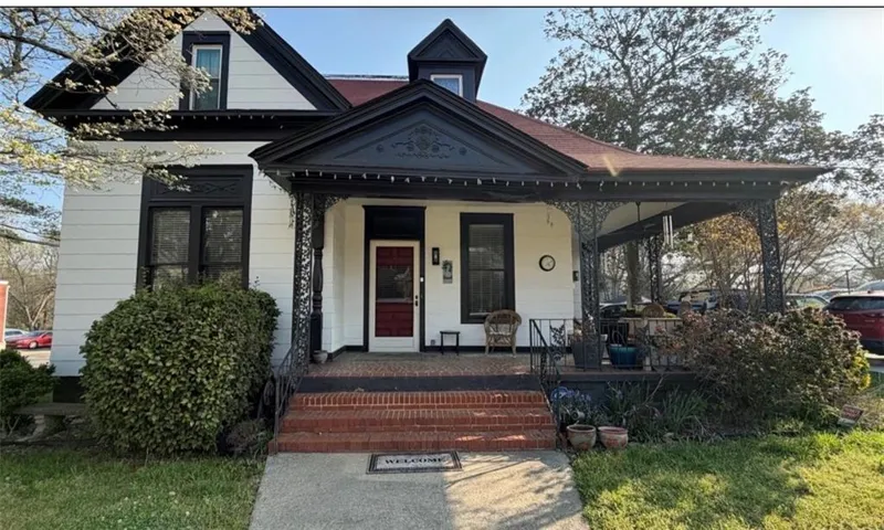 41 W Campbellton Street, Fairburn, Georgia 30213
