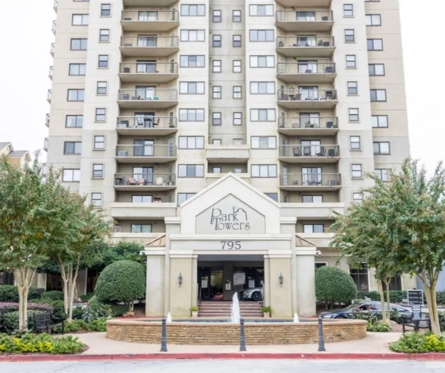 795 Hammond Dr Unit 801, Sandy Springs, Georgia 30328, 2 Bedrooms Bedrooms, ,1 BathroomBathrooms,Residential,Sold,795 Hammond Dr Unit 801,6962792
