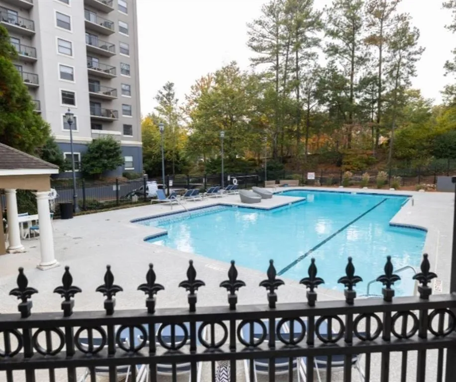 795 Hammond Dr Unit 801, Sandy Springs, Georgia 30328, 2 Bedrooms Bedrooms, ,1 BathroomBathrooms,Residential,Sold,795 Hammond Dr Unit 801,6962792