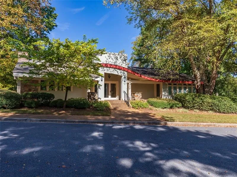 41 Basswood Circle, Atlanta, Georgia 30328, 4 Bedrooms Bedrooms, ,3 BathroomsBathrooms,Residential,Sold,41 Basswood Circle,6637850