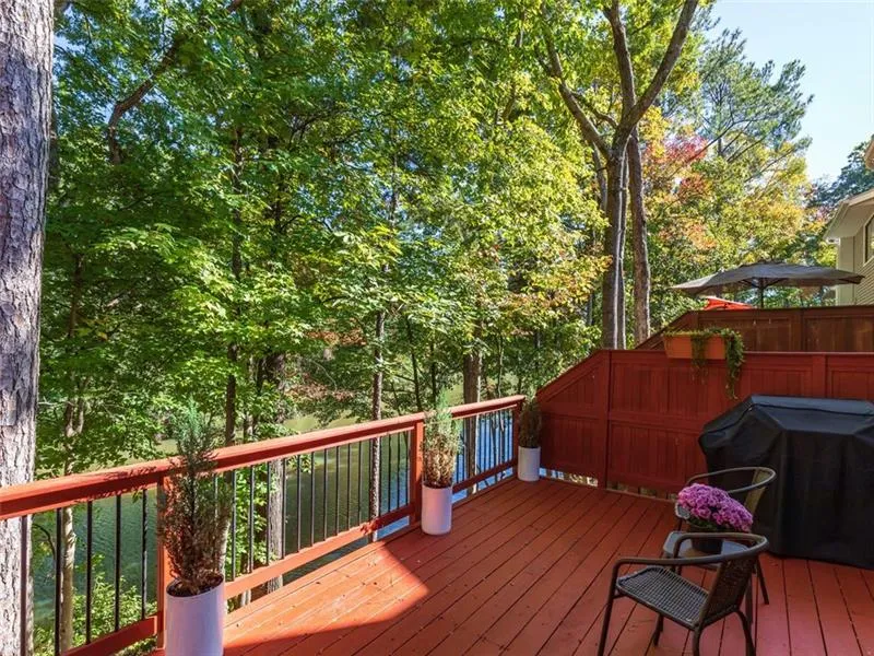 41 Basswood Circle, Atlanta, Georgia 30328, 4 Bedrooms Bedrooms, ,3 BathroomsBathrooms,Residential,Sold,41 Basswood Circle,6637850