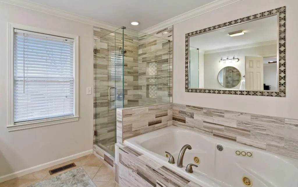6350 N Hampton Drive, Sandy Springs, Georgia 30328, 4 Bedrooms Bedrooms, ,3 BathroomsBathrooms,Residential,Sold,6350 N Hampton Drive,6691083