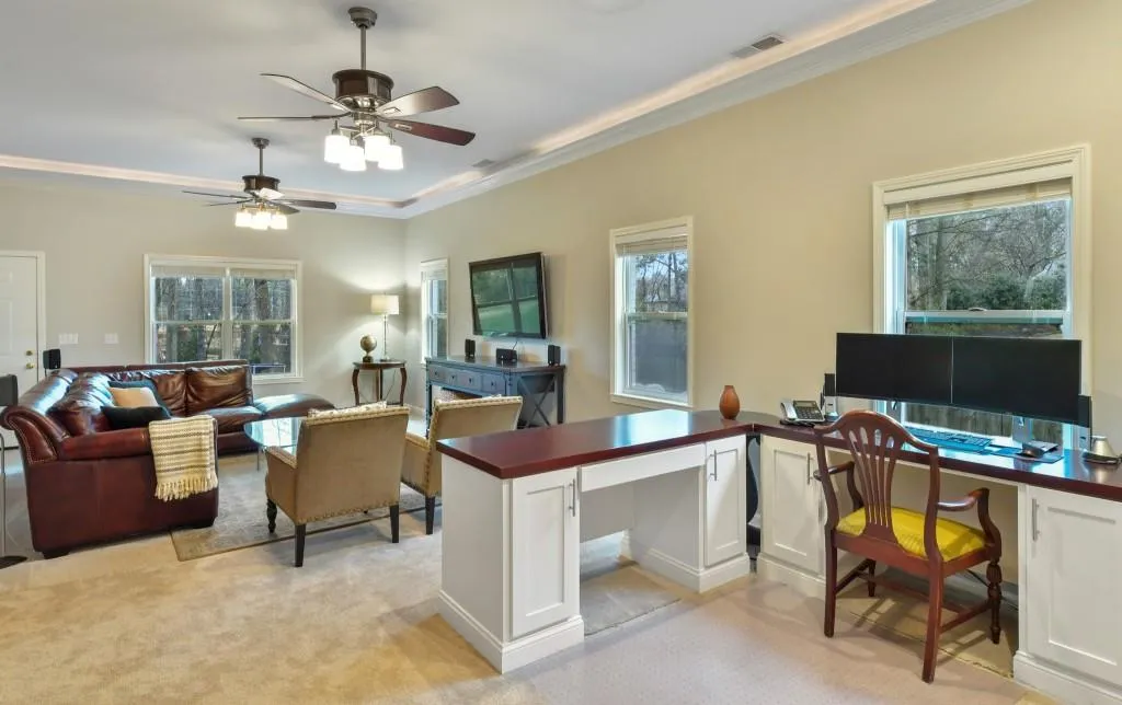 6350 N Hampton Drive, Sandy Springs, Georgia 30328, 4 Bedrooms Bedrooms, ,3 BathroomsBathrooms,Residential,Sold,6350 N Hampton Drive,6691083