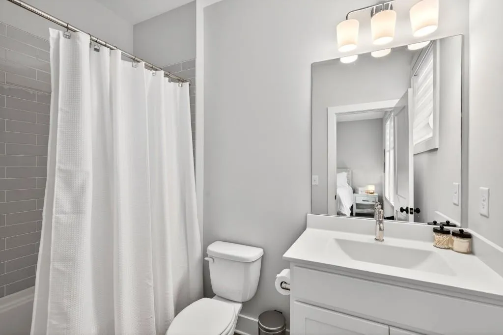 2641 Mackintosh Court, Brookhaven, Georgia 30319, 3 Bedrooms Bedrooms, ,3 BathroomsBathrooms,Residential,For Sale,2641 Mackintosh Court,7690566