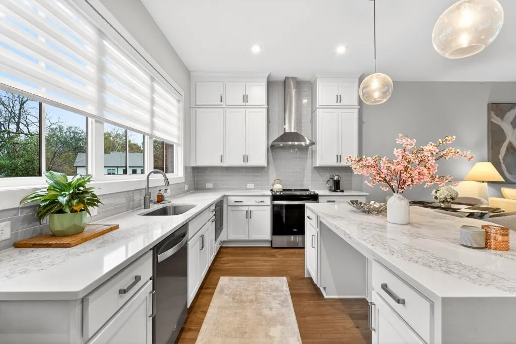 2641 Mackintosh Court, Brookhaven, Georgia 30319, 3 Bedrooms Bedrooms, ,3 BathroomsBathrooms,Residential,For Sale,2641 Mackintosh Court,7690566