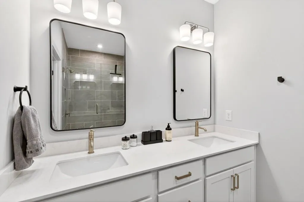 2641 Mackintosh Court, Brookhaven, Georgia 30319, 3 Bedrooms Bedrooms, ,3 BathroomsBathrooms,Residential,For Sale,2641 Mackintosh Court,7690566